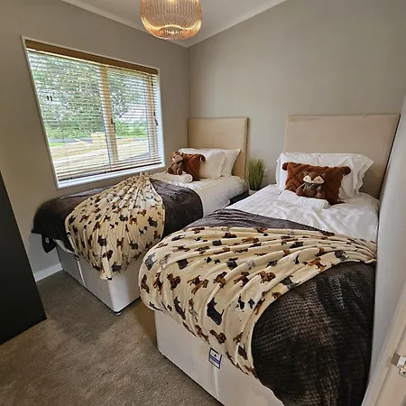 Dovecoat At Brickyard Lakes Hotel 3*